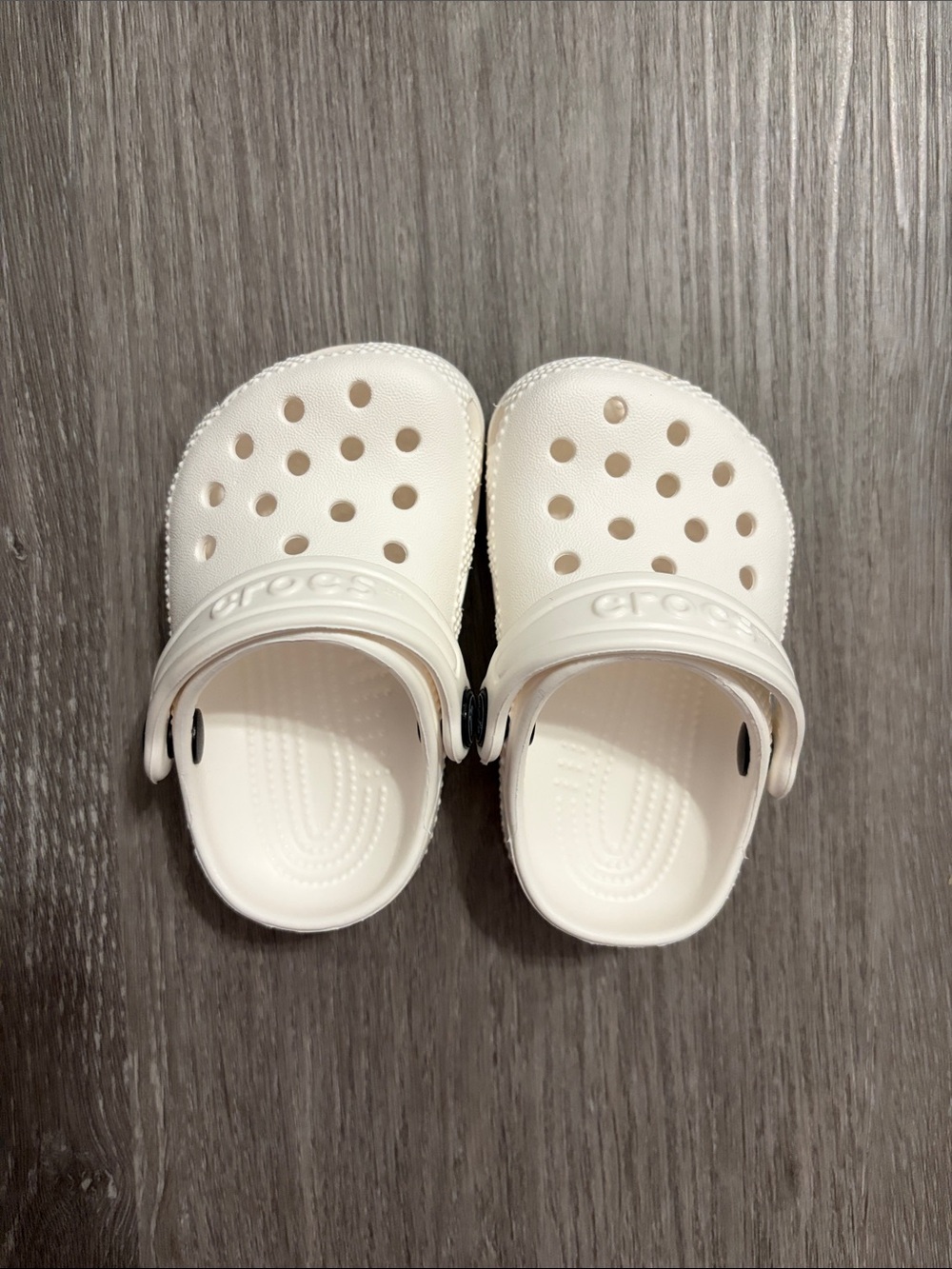 CROCS Kids Classic Clog - White, Size 2/3 Baby/Toddler